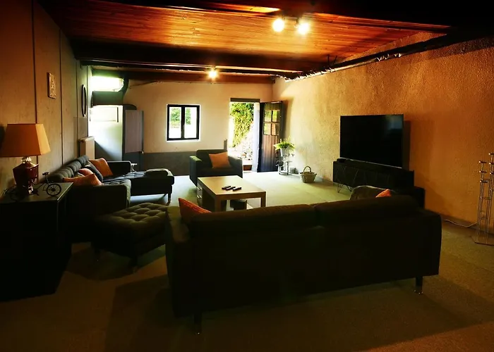בית הארחה Spacieuse Maison De - 4 Personnes אולורן-סנט-מארי